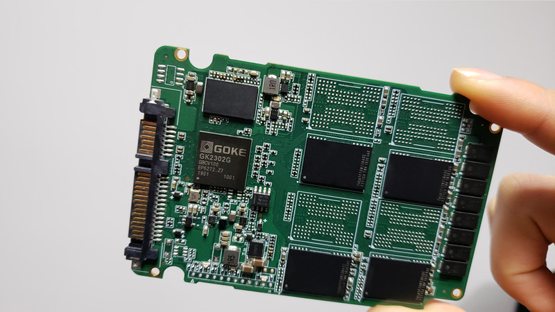 在线精品亚洲一区二区绿巨人