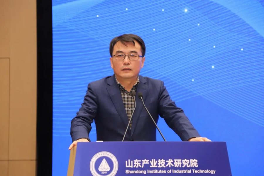 在线精品亚洲一区二区绿巨人