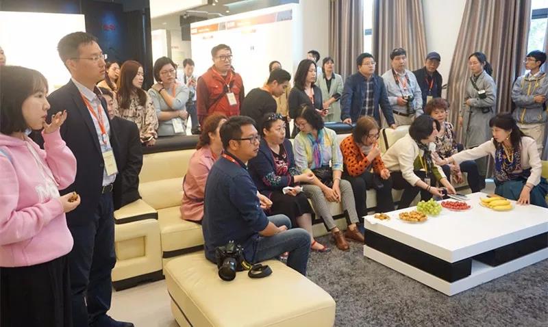 在线精品亚洲一区二区绿巨人