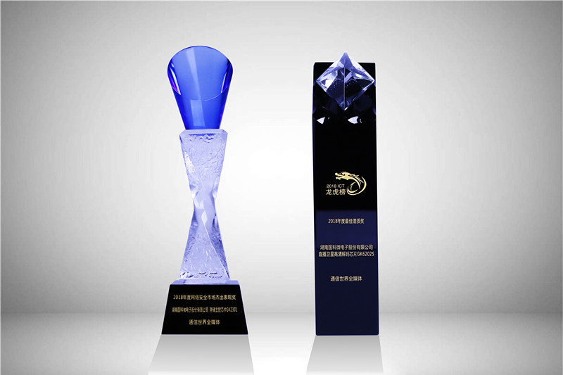 在线精品亚洲一区二区绿巨人