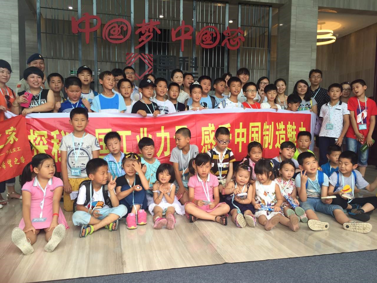 在线精品亚洲一区二区绿巨人