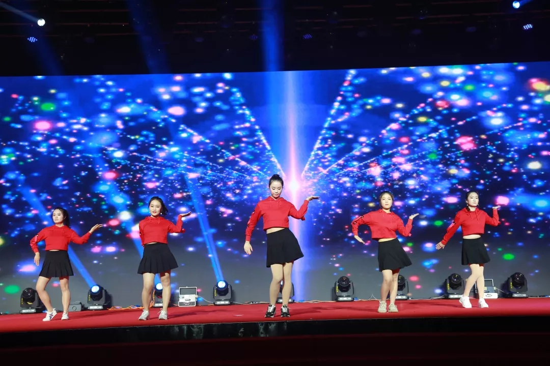 在线精品亚洲一区二区绿巨人