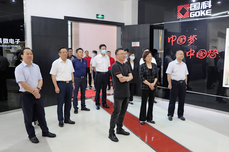 在线精品亚洲一区二区绿巨人